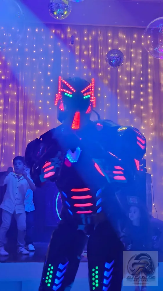 robo led megatron Fort Music Eventos