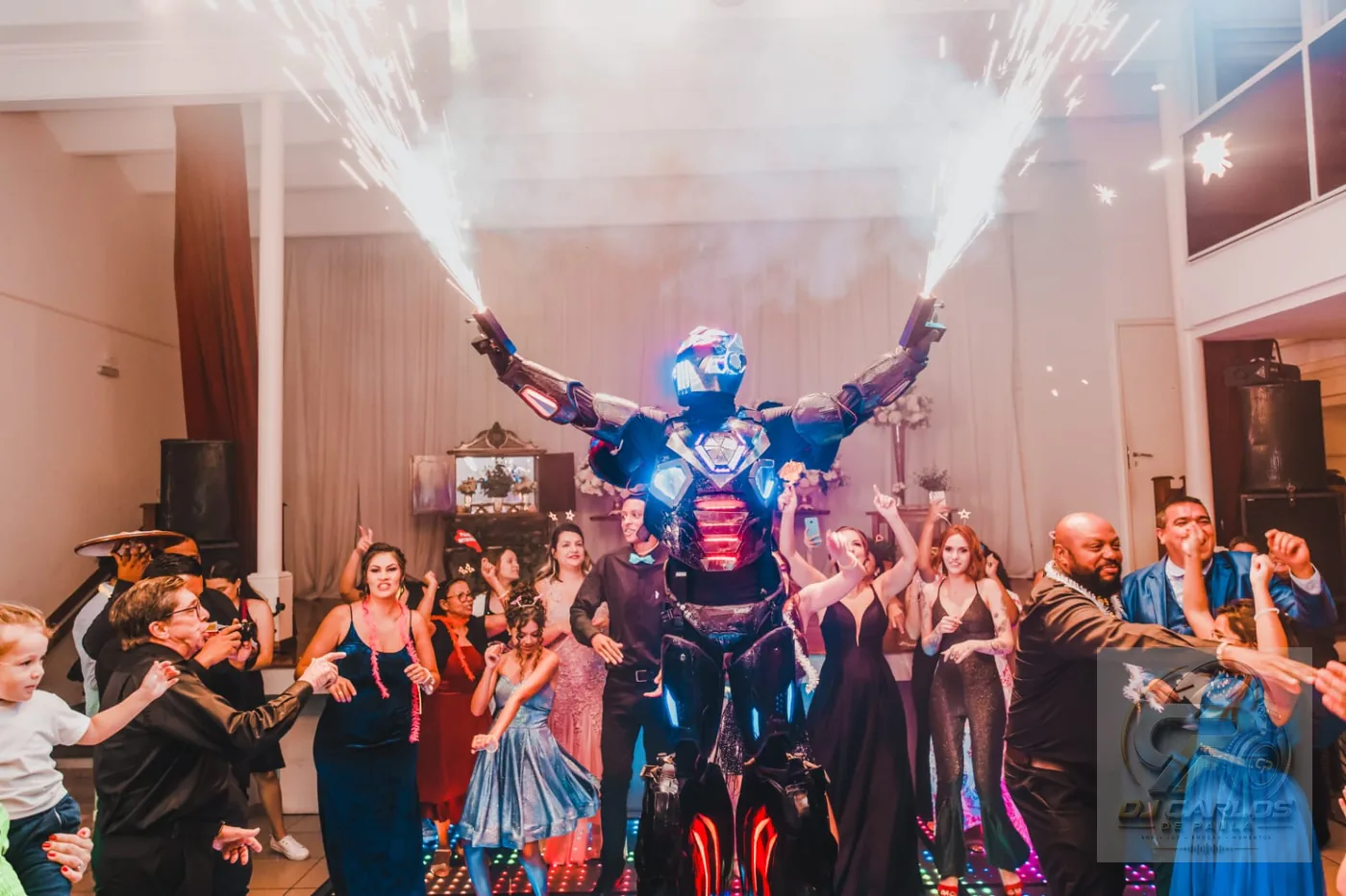 robo led megatron Fort Music Eventos